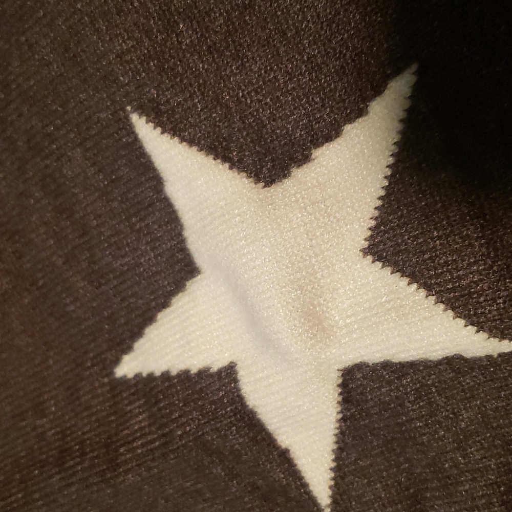 Priced $15 off today 2X left💥New boutique drop shoulder star turtleneck sweater - Picture 14 of 14